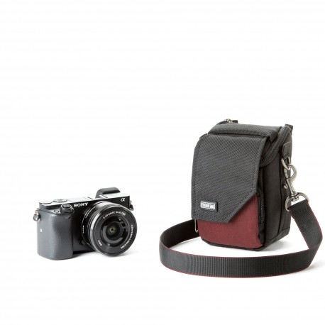 THINK TANK MIRRORLESS MOVER 5 DEEP RED