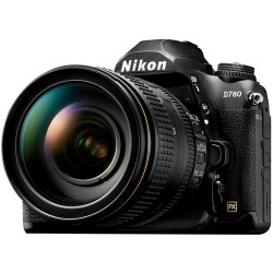 NIKON D780 KIT + 24-120 F:4 VR + SD 64GB