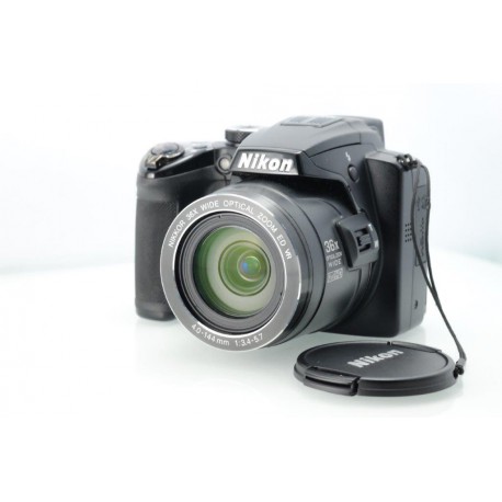 NIKON COOLPIX P500