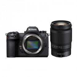 NIKON Z6 III + 24-200 F:4-6,3 + SD 128GB