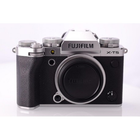 FUJIFILM X-T5 CORPO SILVER -DEMO-