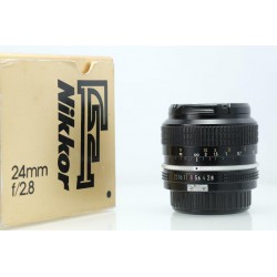 NIKON AI 24MM F2,8