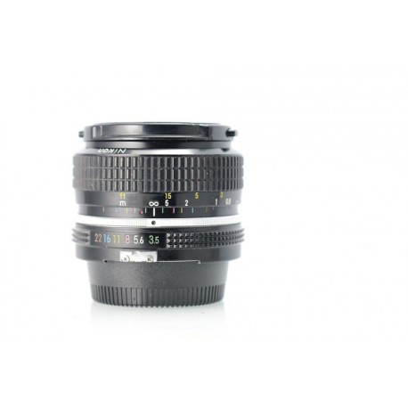 NIKON AI 28MM F3,5