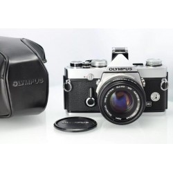 OLYMPUS OM-1 CON 50MM F1,8 CORPO BLACK
