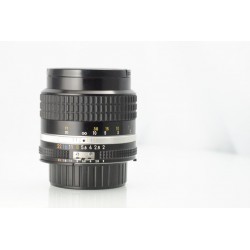 NIKON AI-S 85MM F2