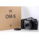 OLYMPUS OM-5 + 17MM F1,8 SCATTI EFF.3084