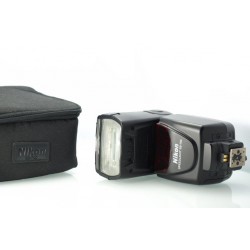 NIKON FLASH SB-700