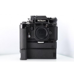 NIKON F2 AS + MD-3 NERA OPACO REPAINT