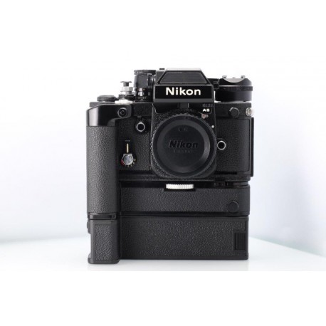 NIKON F2 AS + MD-3 NERA OPACO REPAINT