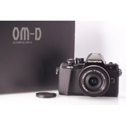 OLYMPUS E-M10 II BLACK CON 14-42 E GRIP