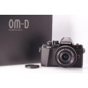 OLYMPUS E-M10 II BLACK CON 14-42 E GRIP