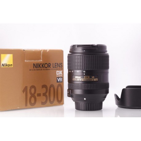 NIKON AF-S 18-300 F.3,5-6,3G ED VR