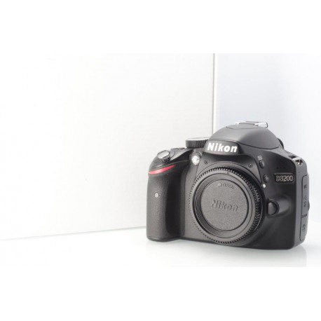 NIKON D3200 CORPO SCATTI EFF. 8752