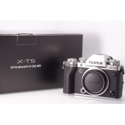 FUJI X-T5 SILVER SCATTI EFF. 1478