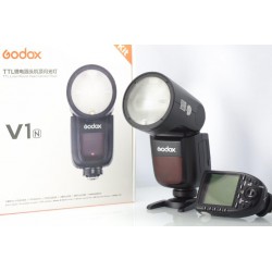 GODOX KIT FLASH V1 + X-PRO PER NIKON+ KIT ACCESSORI