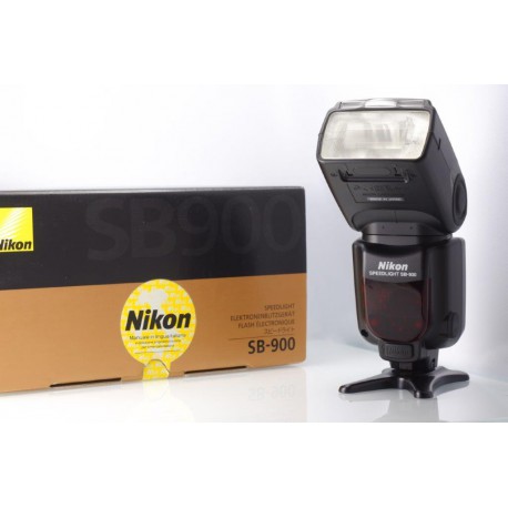 NIKON FLASH SB-900