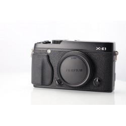 FUJI FILM X-E1 BLACK BODY
