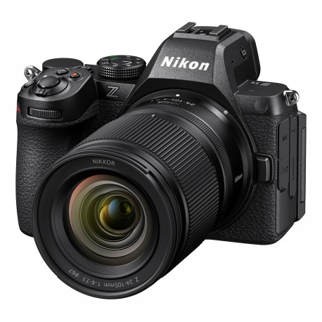 NIKON Z5 II + 24-105 F:4-7,1 + SXDC 128GB