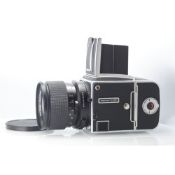 HASSELBLAD 2000 FCW + F 110MM F2 + A12